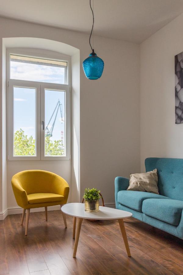 Bu2 Pula Studio Apartment 외부 사진